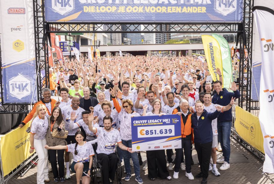 1 B9 A5013 by Bullet ray Photography