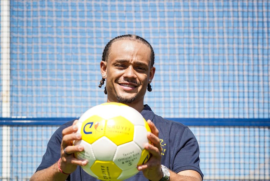 Cruyff Court Xavi Simons 004 klein