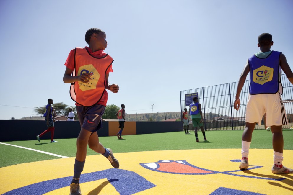Cruyff Court Diepkloof Soweto SA Michael Jessurun 16