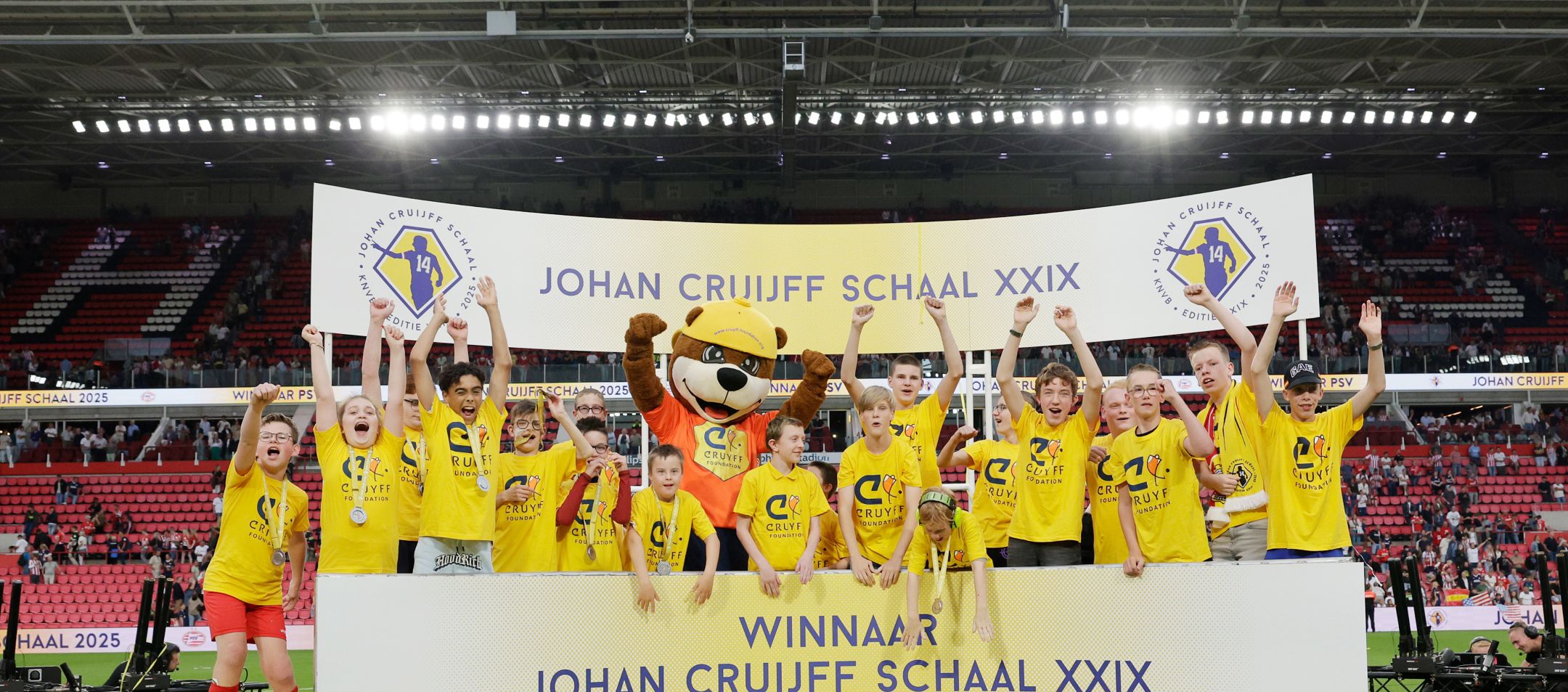 JCF schaal 03 08 25 52